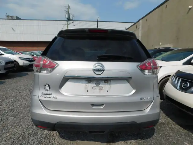 Nissan Rogue SV AWD Mags, Toit Ouvrant Sieges Chauffants 2016 in Cars & Trucks in City of Montréal - Image 4
