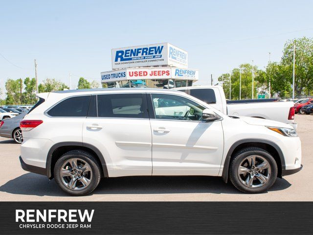 2017 Toyota Highlander Limited in Cars & Trucks in Calgary