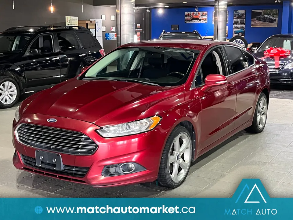 2013 Ford Fusion SE l AWD l Accident Free l Heated Seats