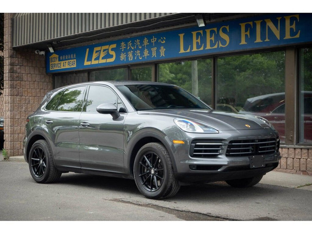 2022 Porsche Cayenne in Cars & Trucks in Markham / York Region