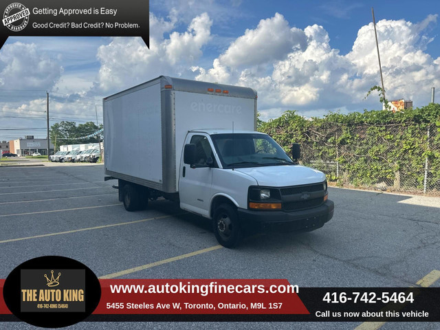 2015 Chevrolet Express Commercial Cutaway HEAVY DUTY TRUCK*****  in Cars & Trucks in City of Toronto - Image 4