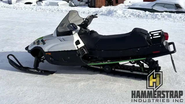 1998 ARCTIC CAT 600 Powder Special Snowmobile Sled in Snowmobiles in Edmonton - Image 4