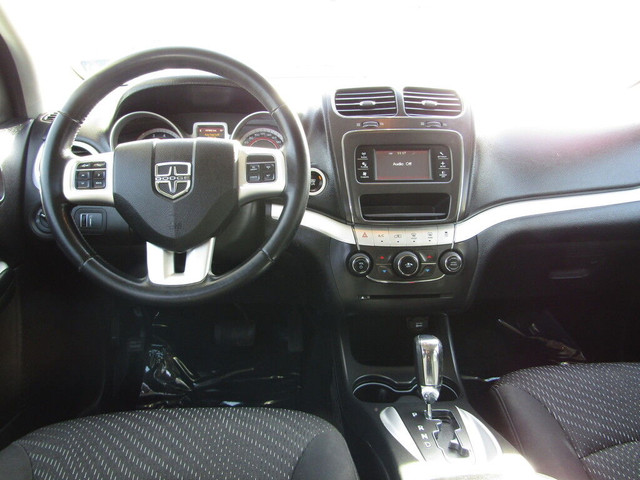 2015 Dodge Journey SXT V6 3.6L 7.PASSENGER / ONLY 157,855 KM in Cars & Trucks in Calgary - Image 2