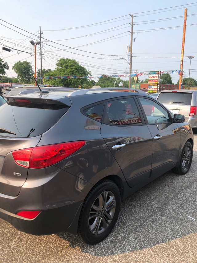 2014 Hyundai Tucson Awd in Cars & Trucks in Windsor Region - Image 4
