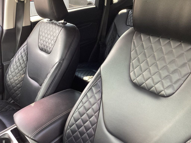 2023 Ford Edge TITANIUM 4X4, LEATHER, SUNROOF|REMOTE START in Cars & Trucks in Oakville / Halton Region - Image 4