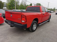 • Power_Steering • Power_Brakes • Power_Windows • Power_Mirrors • Power_Locks • Air_Conditioning • C... (image 4)