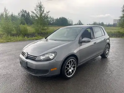 Volkswagen Golf 2010 217 000km 5cyl 2.5L Manuelle Camera de recul Siège chauffant Air climatisée Rég...