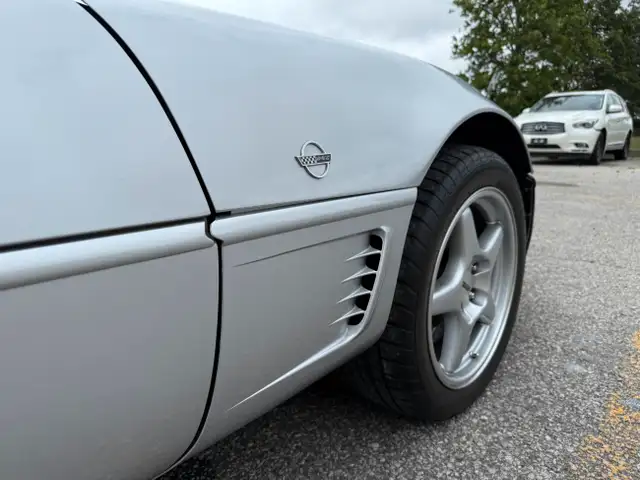 1996 Chevrolet Corvette 2dr Collector's Edition LT4 Convertible in Cars & Trucks in City of Toronto - Image 36