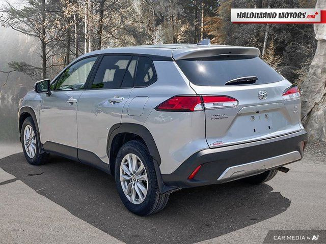 2023 Toyota Corolla Cross LE AWD in Cars & Trucks in Hamilton - Image 3