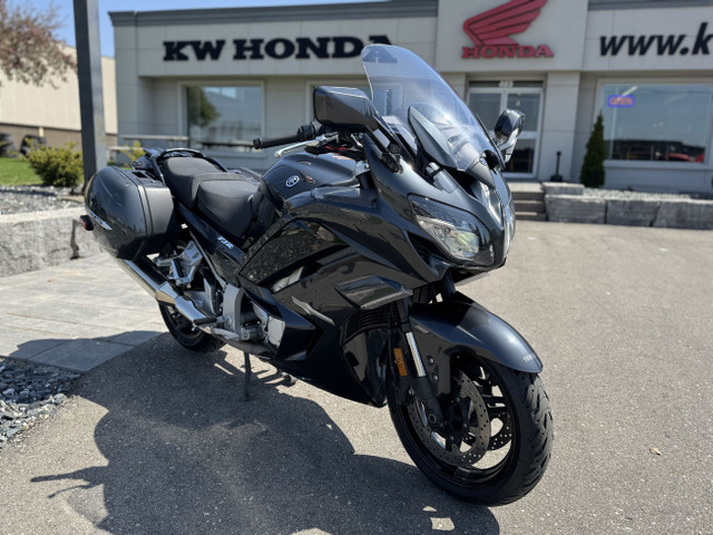2020 Yamaha FJR1300ES in Sport Touring in Kitchener / Waterloo