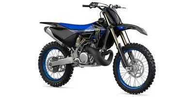 Engine Type: Single-Cylinder Displacement: 15.2 cu. in. (249 cc) Bore and Stroke: Bore: 2.61 in. (66...