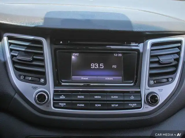 2017 Hyundai Tucson SE | Bluetooth | Heated Seats | AWD | XM dans Autos et camions dans London - Image 25
