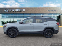 Experience the versatility and efficiency of the 2024 GMC Terrain SLE, a used SUV boasting a powerfu... (image 1)
