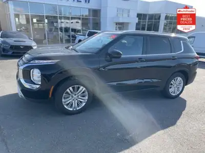 Recent Arrival! 2024 Mitsubishi Outlander Black CVT 2.5L 4-Cylinder DOHC At our Ford dealership, we...