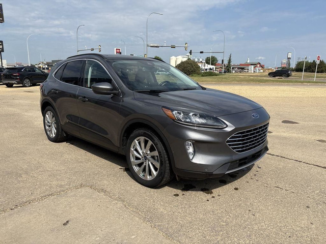 2021 Ford Escape Titanium Hybrid in Cars & Trucks in Edmonton