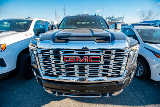 2024 GMC Sierra 2500HD Denali TOIT OUVRANT in Cars & Trucks in Longueuil / South Shore - Image 2