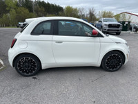 No reported accidents. All new, all electric Fiat 500E Red Edition. Equipped with Back up camera, ra... (image 7)