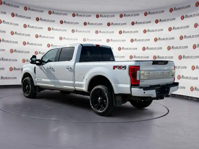 2018 Ford F-350 Platinum 4WD Crew Cab 6.75' Box62934695153537123