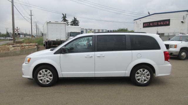 2019 Dodge Grand Caravan SXT FWD 7 PASSENGER VAN in Cars & Trucks in Edmonton