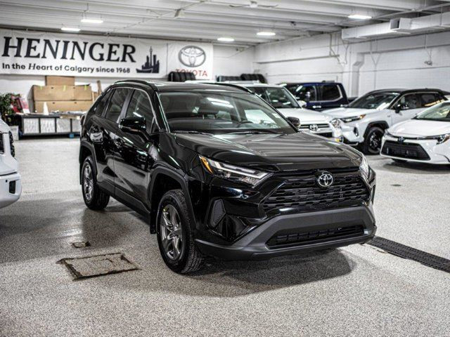 2025 Toyota RAV4 XLE AWD in Cars & Trucks in Calgary - Image 4