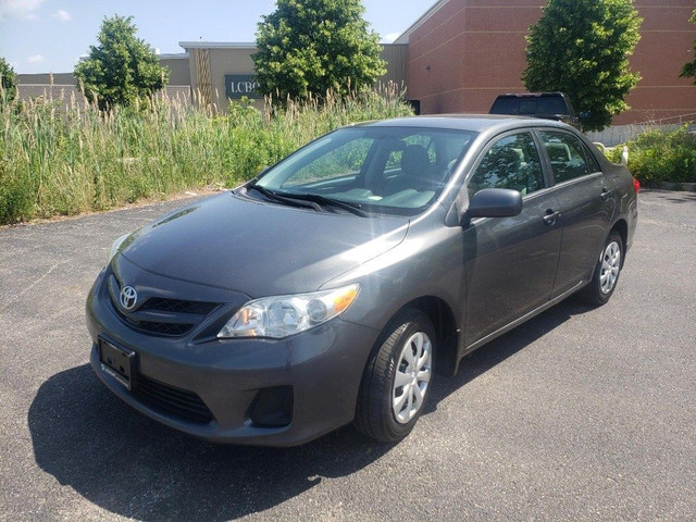 2013 Toyota Corolla 4dr Sdn Auto CE in Cars & Trucks in Hamilton
