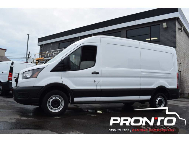 2022 Ford Transit Cargo Van T-250 148WB Med Roof ** GARANTIE FOR dans Autos et camions  à Laval/Rive Nord - Image 3