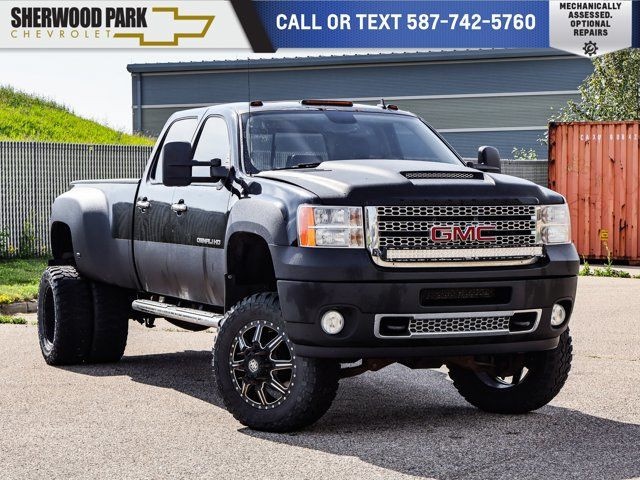 2014 GMC Sierra 3500HD Denali 6.6L in Cars & Trucks in Strathcona County
