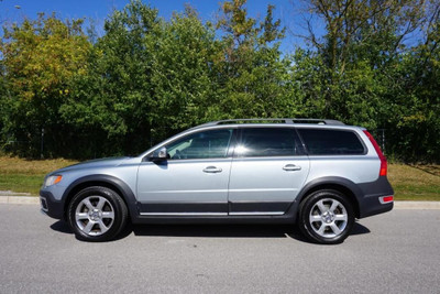 2009 Volvo XC70 1 OWNER / NO ACCIDENTS / STUNNING COMBO / T6 AW