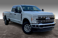 6.7l Power Stroke V8 Diesel W/fx4 Off Road Pkg And 176'' Wb Very Low Kms And Priced To Sell Quickly!... (image 1)