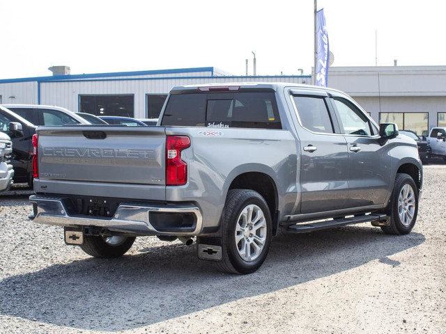 2023 Chevrolet Silverado 1500 Crew Cab Short Box 4-Wheel Drive L in Cars & Trucks in Edmonton - Image 4