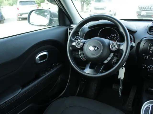 2015 Kia Soul in Cars & Trucks in Penticton - Image 18