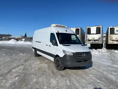 2019 MERCEDES BENZ SPRINTER;Light Duty Trucks - VAN-REEFER Penske Location 830 45TH ST EAST SASKATOO...