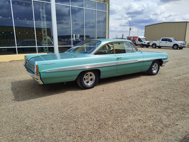 1961 Pontiac Parisienne in Cars & Trucks in St. Albert - Image 3