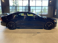Onyx Black Metallic, Radio: Bowers & Wilkins Premium Sound System, Front & Rear Mudflaps, Protection... (image 5)