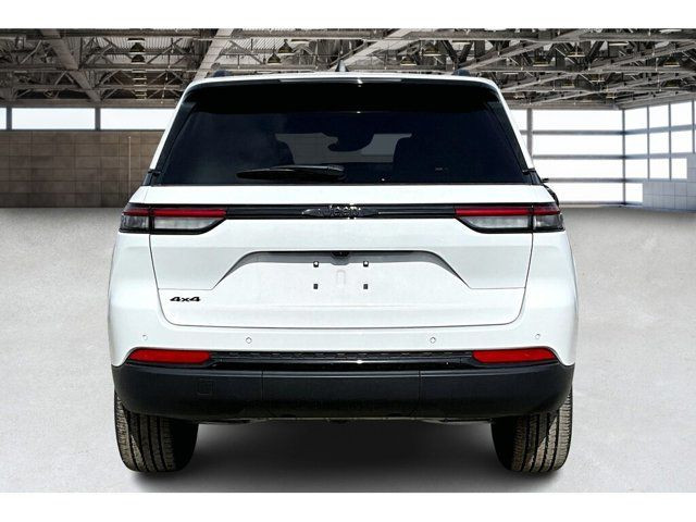 2025 Jeep Grand Cherokee Altitude in Cars & Trucks in Mississauga / Peel Region - Image 4