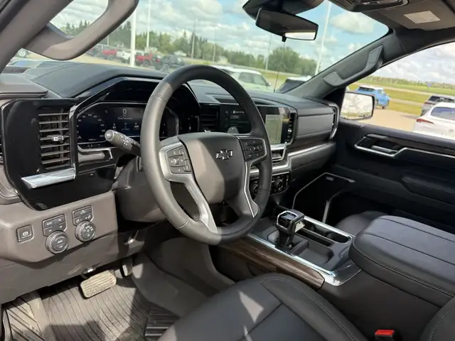 2025 Chevrolet Silverado 1500 Lt Trail Boss dans Autos et camions dans Prince Albert - Image 17