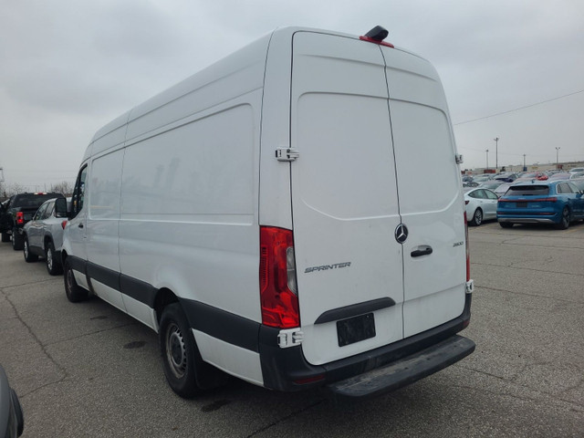 2021 Mercedes-Benz Sprinter 2500 High Roof I4 170" in Cars & Trucks in City of Toronto - Image 2