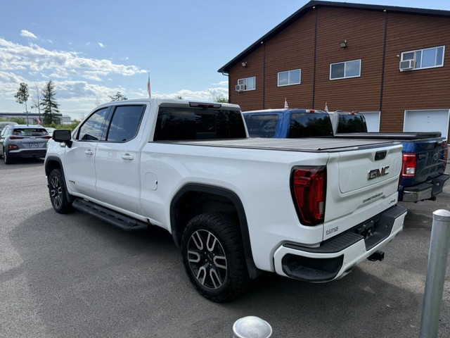 2023 GMC Sierra 1500 AT4 / 3.0L DURAMAX / 4X4 / CREW in Cars & Trucks in Lévis - Image 2