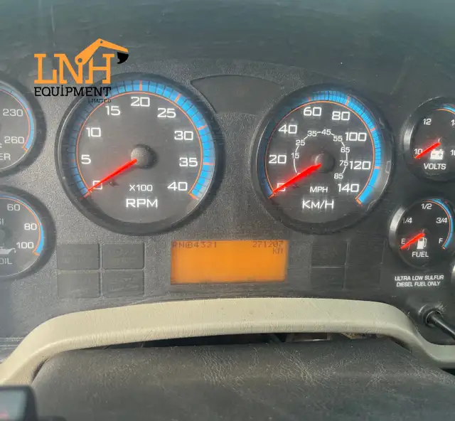 2009 International Plow Truck in Heavy Trucks in Vernon - Image 10