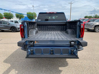 The Sierra Denali elevates the driving experience with driver-focused technologies and handcrafted m... (image 6)