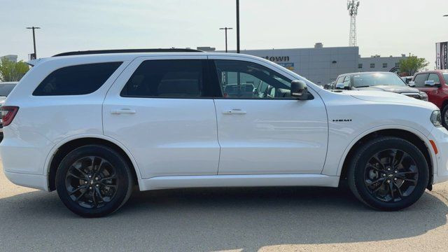 2023 Dodge Durango R/T Plus | Blacktop Package in Cars & Trucks in Edmonton - Image 2