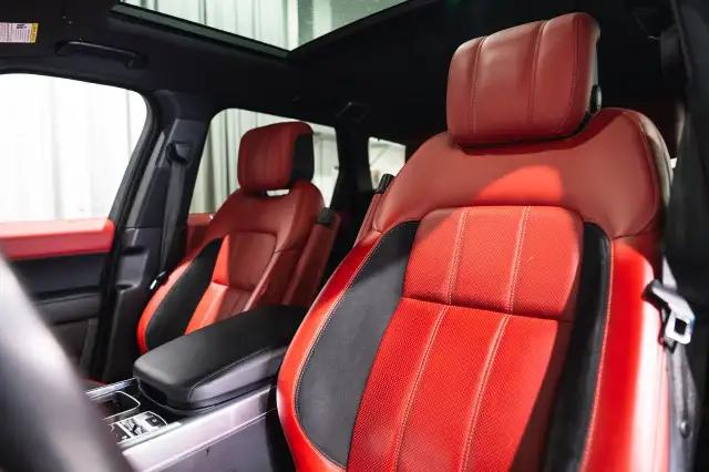 2020 Land Rover Range Rover Sport dans Autos et camions dans Comté de Strathcona - Image 16