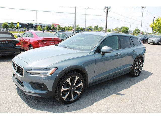 2022 Volvo V60 Cross Country T5 AWD, TOIT PANORAMIQ972UE, NAVIGA in Cars & Trucks in Longueuil / South Shore - Image 3