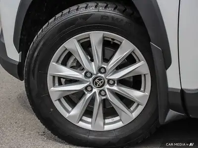 2022 Toyota Corolla Cross LE | AWD | NO ACCIDENTS |, View more