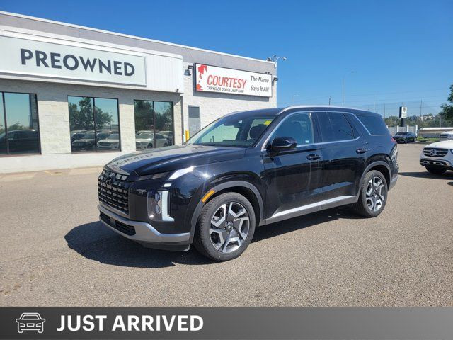 2024 Hyundai Palisade Preferred | Sunroof | Heated Seats in Cars & Trucks in Calgary