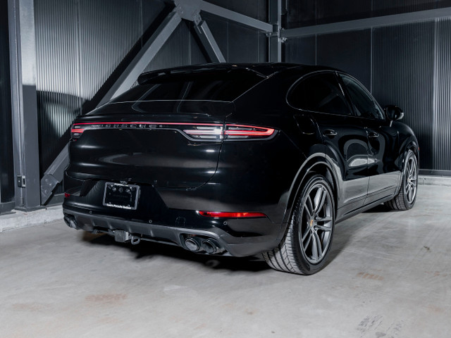 2023 Porsche Cayenne Platinum Edition - CPO - PASM - Bose in Cars & Trucks in Québec City - Image 3