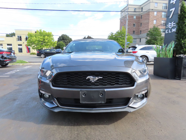 2015 Ford Mustang CONVERTIBLE - EcoBoost Premium - Leather !! in Cars & Trucks in Oakville / Halton Region - Image 3