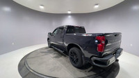 TOW HITCH, HEATED FRONT SEATS, LANE DEPARTURE WARNING, HEATED STEERING WHEEL, BACK-UP CAMERA Kicksta... (image 9)