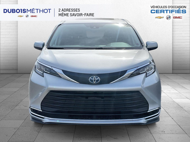 2021 Toyota Sienna XLE AWD, 2.5L, MINI-VAN, 7 PASSAGERS !!! RARE in Cars & Trucks in Victoriaville - Image 4