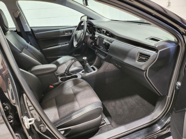 2016 Toyota Corolla in Cars & Trucks in Windsor Region - Image 4